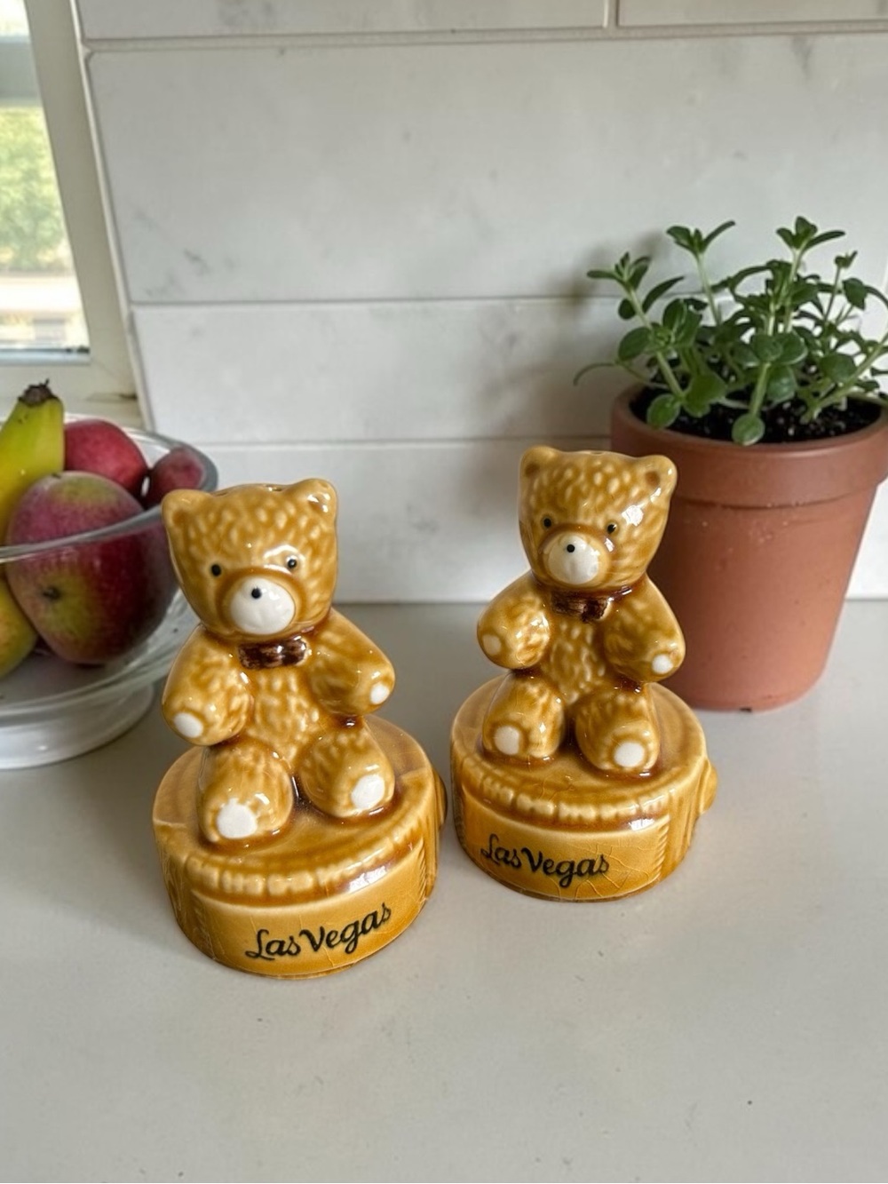 Vintage Las Vegas Souvenir Teddy Bear Salt & Pepper Shakers